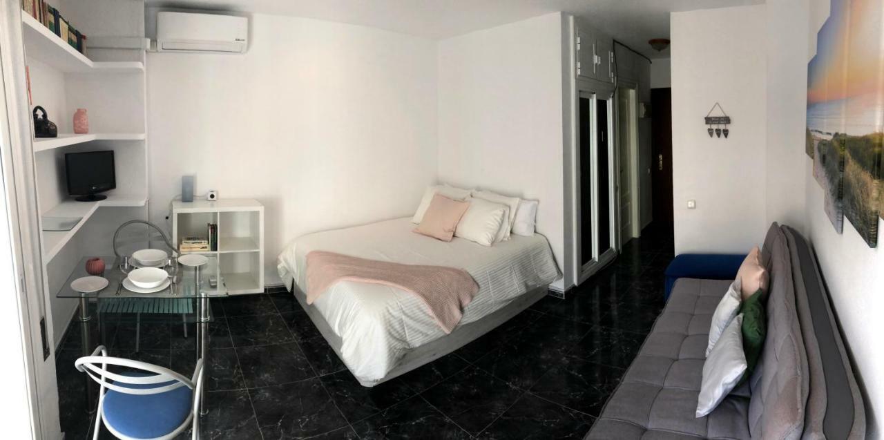 Sea View Apartment Benalmádena Exteriör bild